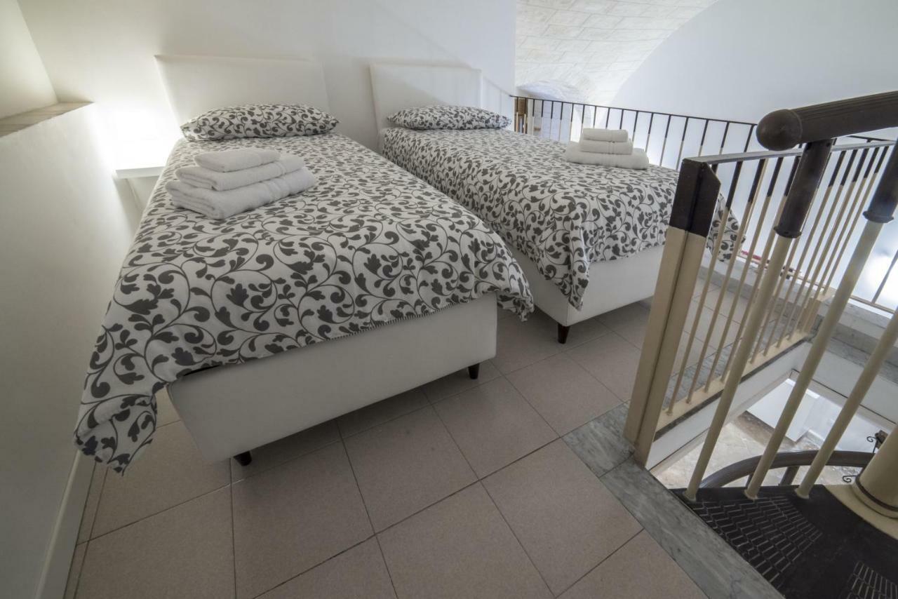 Marga's House Apartment Bari
